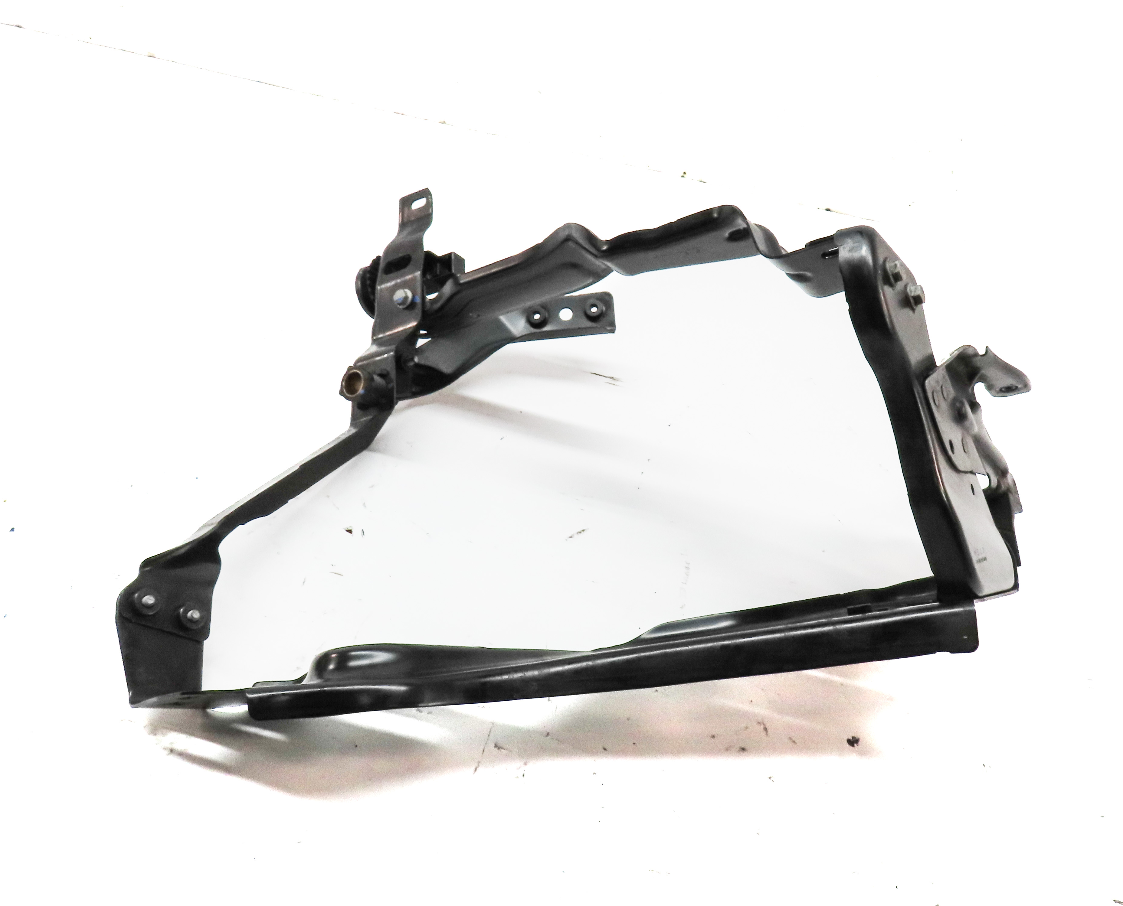 2012 MERCEDES C300 W204 FRONT RIGHT PASSENGER HEADLIGHT HEAD LIGHT MOUNT BRACKET — exact item pictured